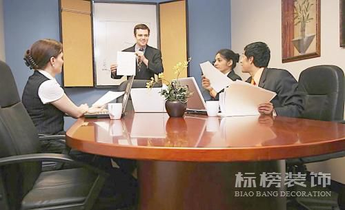 1000平米的辦公室如何設(shè)計裝修？